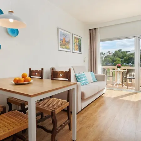 Hotel Cala 4*