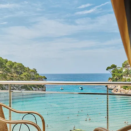 Hotel Cala 4*